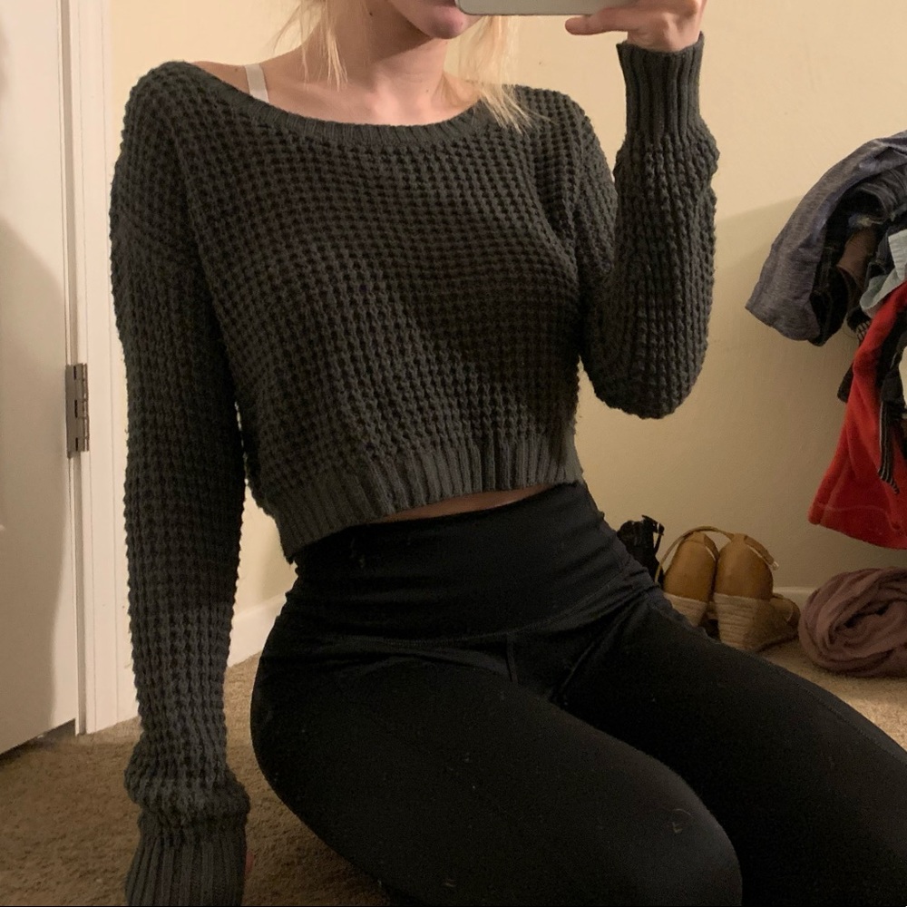 sweater crop top